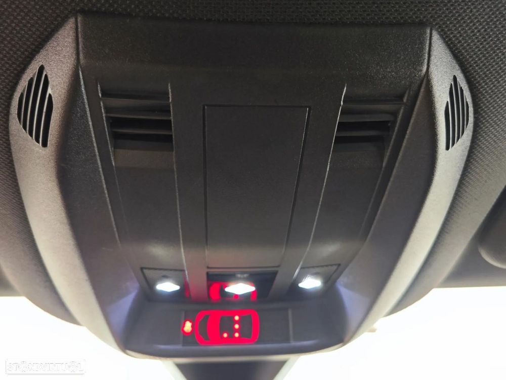 DS DS7 Crossback BlueHDI 130 Aut. Performance Line + - 46