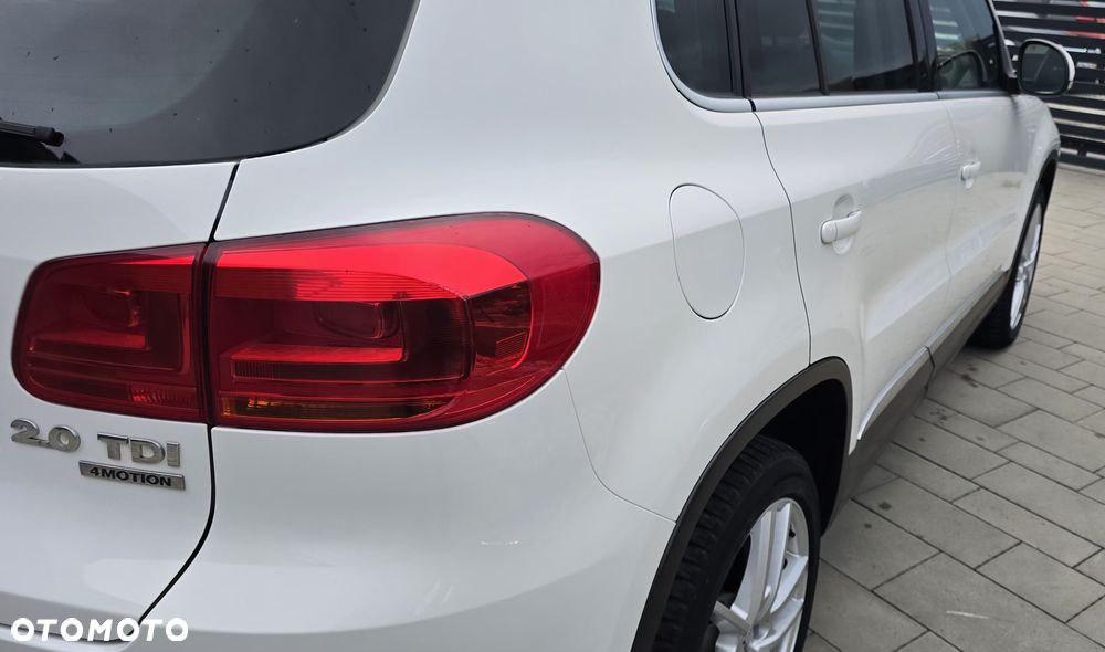Volkswagen Tiguan 2.0 TDI DPF 4Motion BlueMotion Technology DSG Sport & Style - 13
