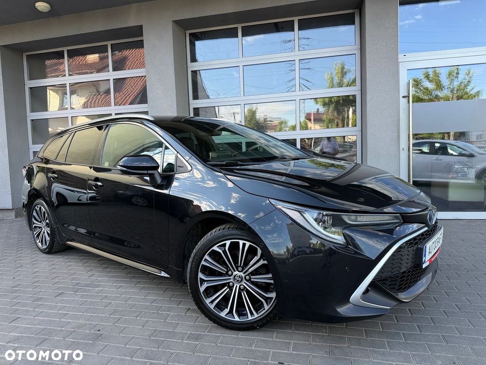 Toyota Corolla 2.0 Hybrid Executive - 24