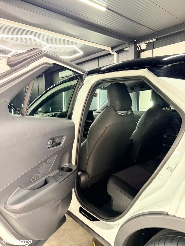Toyota C-HR 1.8 Hybrid Black&White - 8