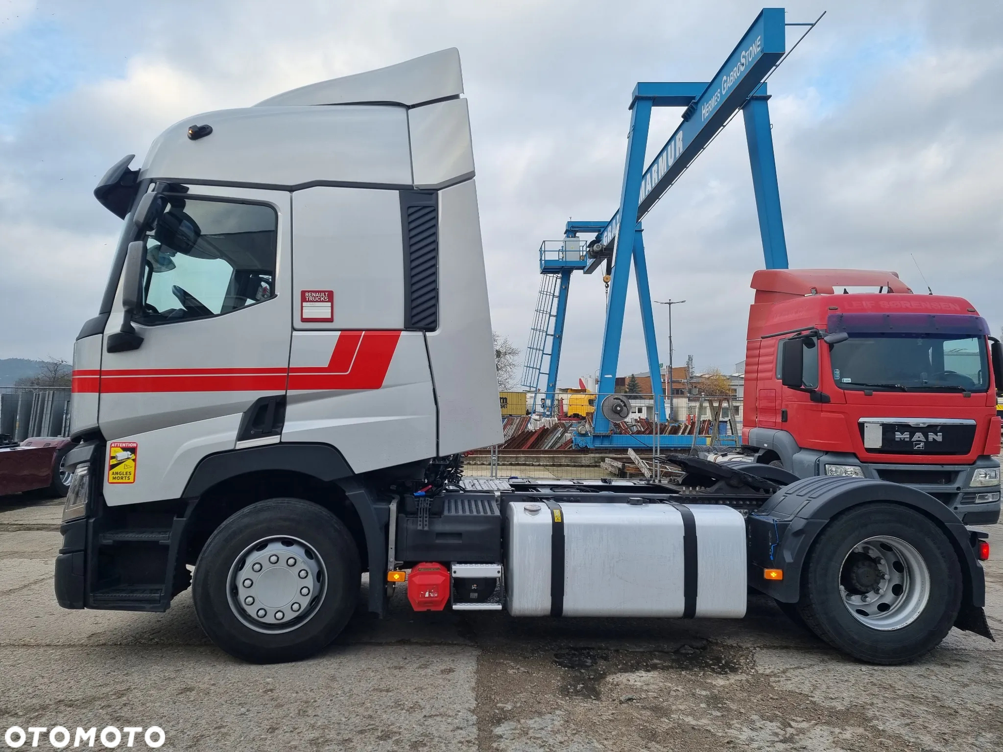 Renault RENAULT T-440 STANDARD - 3