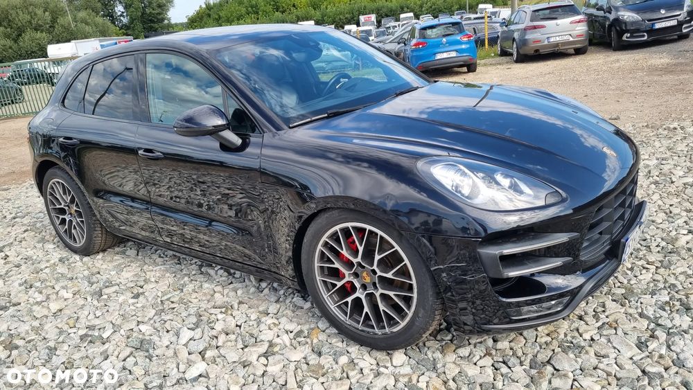 Porsche Macan Turbo PDK - 3