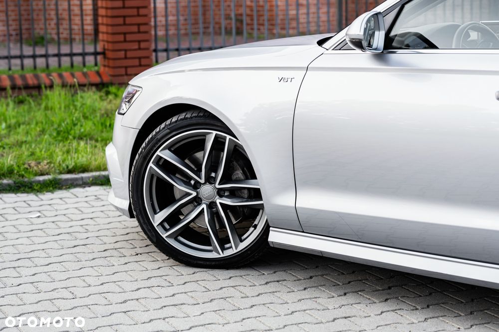 Audi A6 Avant 3.0 TDI Quattro S tronic - 11