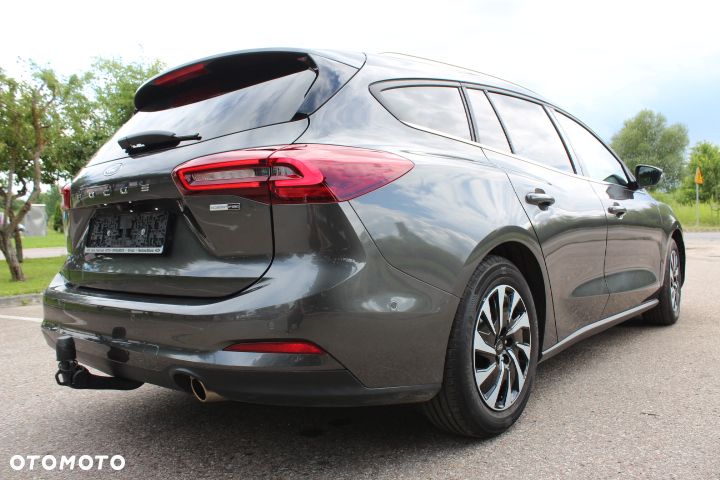 Ford Focus 1.0 EcoBoost Titanium - 8