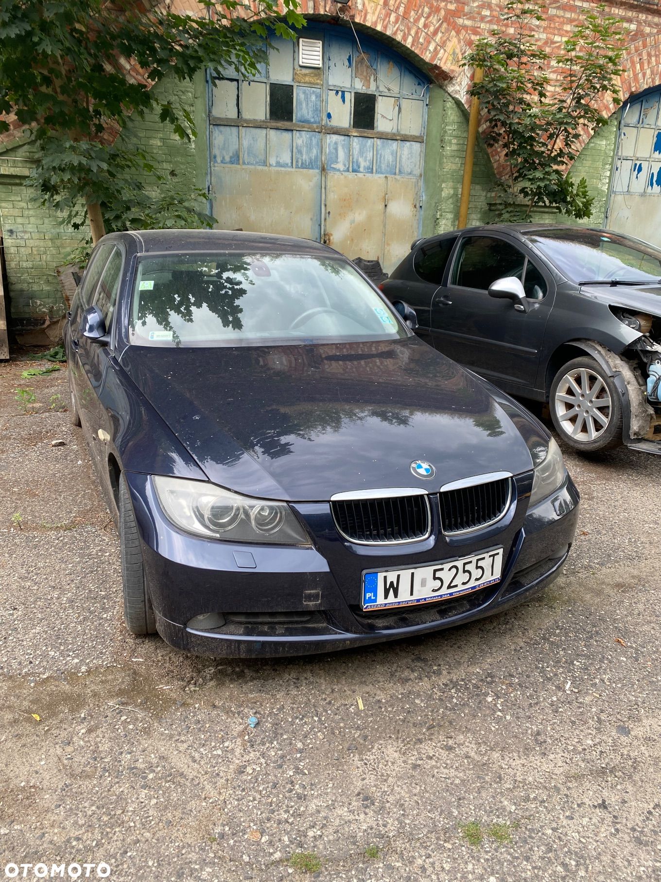 BMW Seria 3 318d - 1