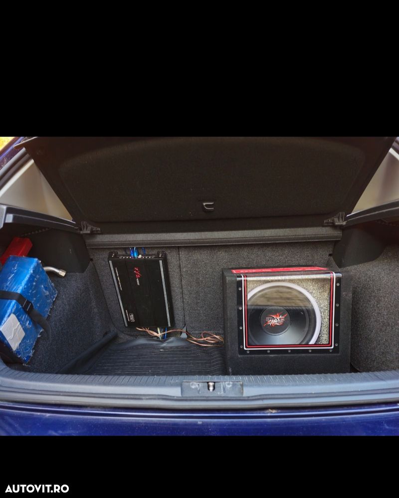 Volkswagen Golf - 13