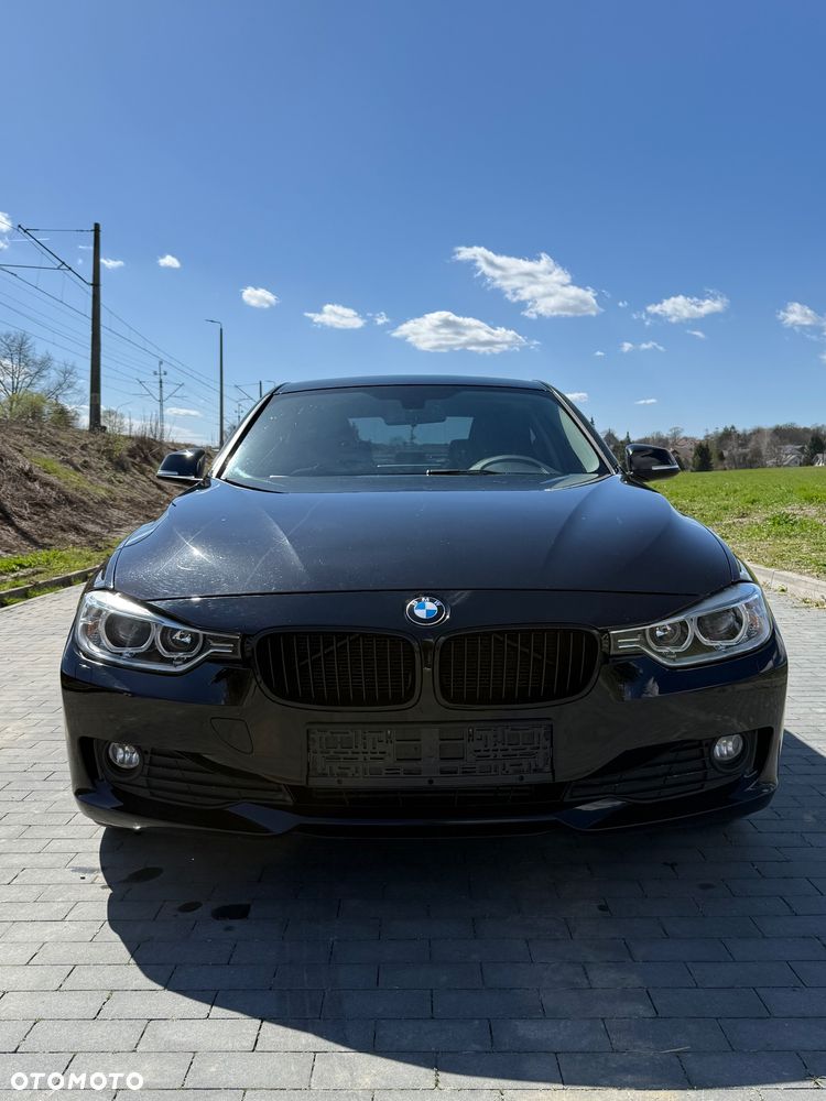 BMW Seria 3 320d - 6