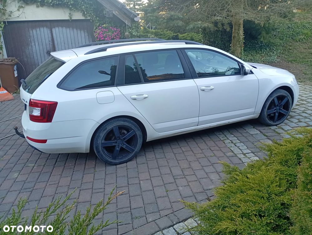 Skoda Octavia 1.6 TDI Green tec Ambition - 3
