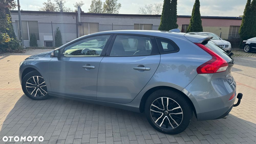 Volvo V40 T3 - 8