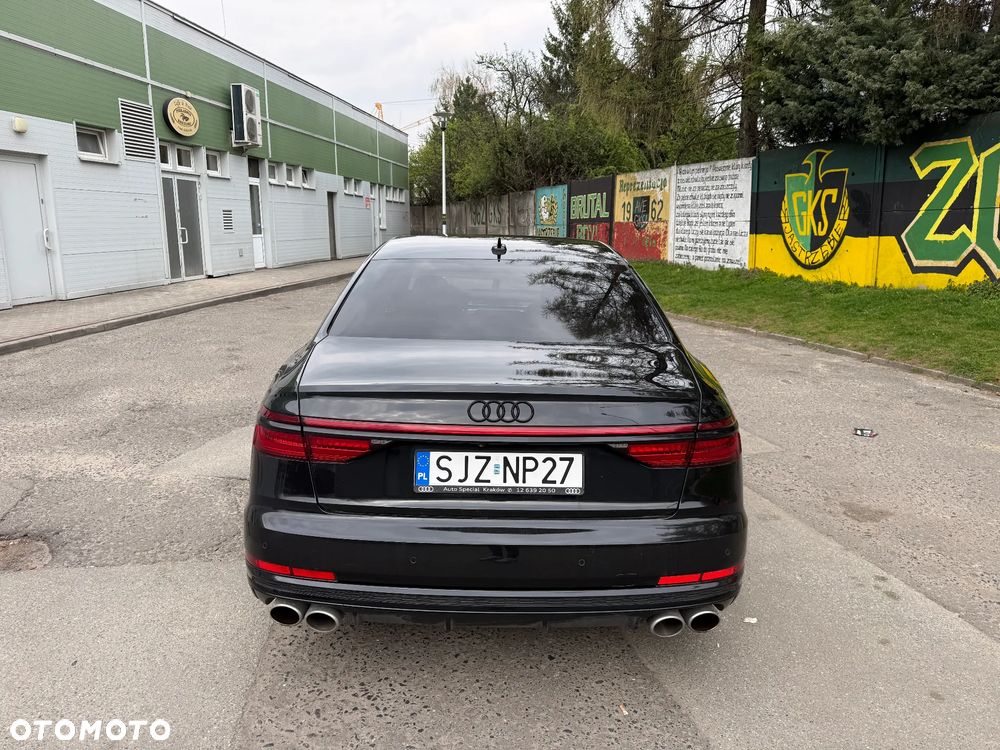 Audi S8 TFSI mHEV Quattro Tiptr - 8