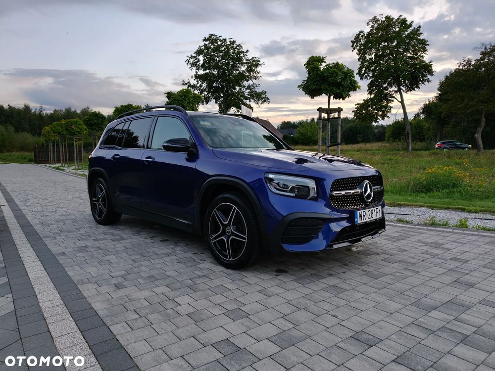 Mercedes-Benz GLB 200 d AMG Line 8G-DCT - 2