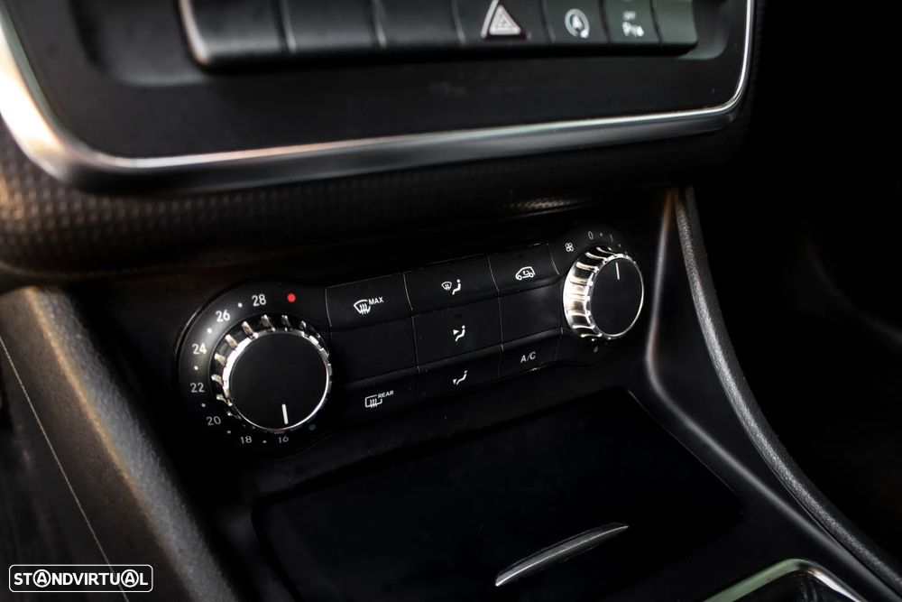 Mercedes-Benz A 180 CDI (BlueEFFICIENCY) - 18