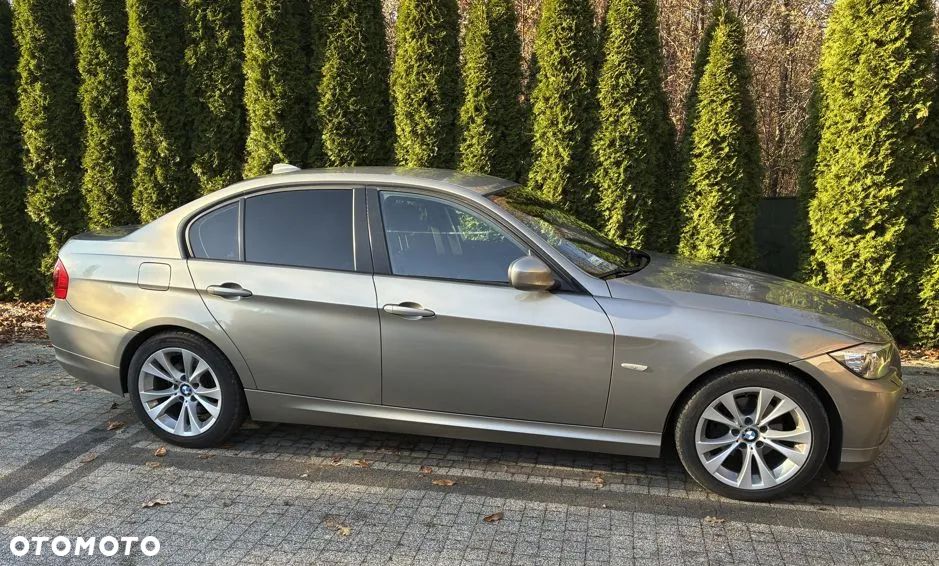 BMW Seria 3 - 1
