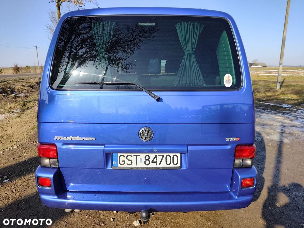Volkswagen Multivan - 8