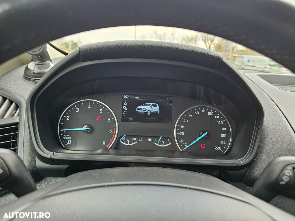 Ford EcoSport - 7