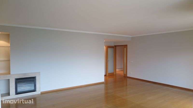 Arrendamento Apartamento T4 Braga - Grande imagem: 4/12