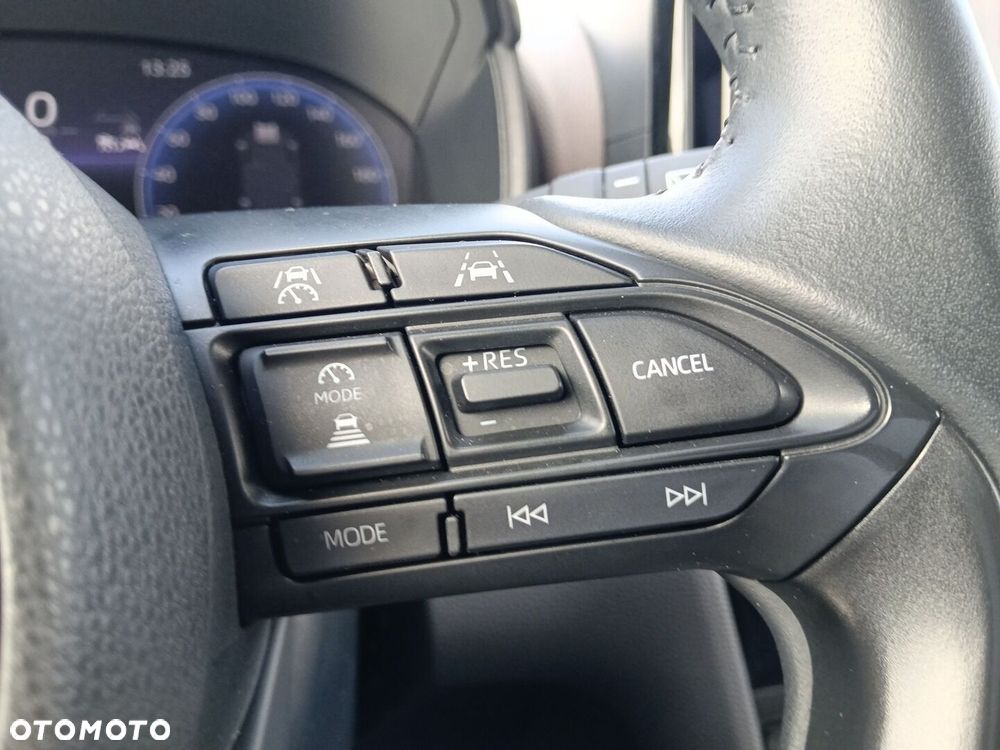 Toyota Yaris Cross Hybrid 1.5 Executive AWD - 21