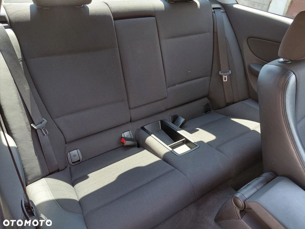 BMW Seria 1 120d Edition Exclusive - 12