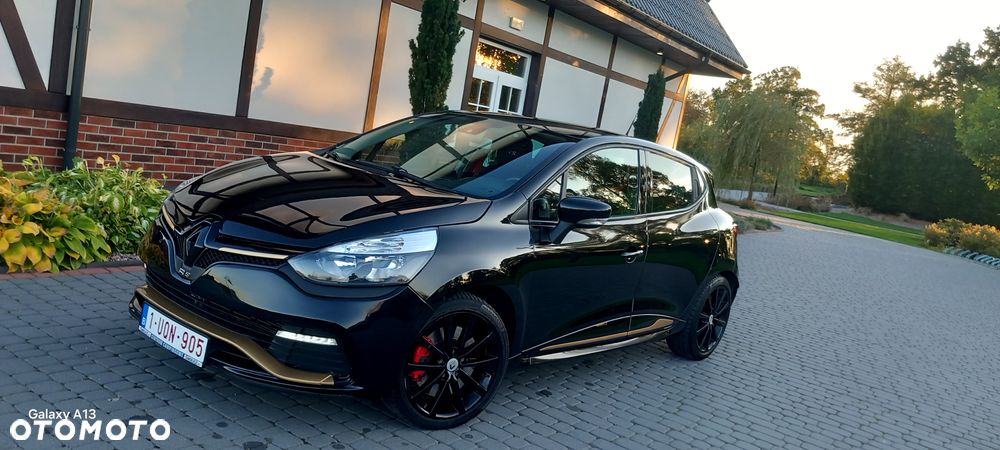 Renault Clio TCe 200 EDC Sport R.S - 21