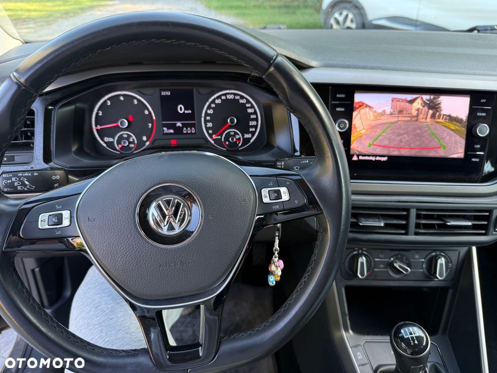Volkswagen Polo - 5
