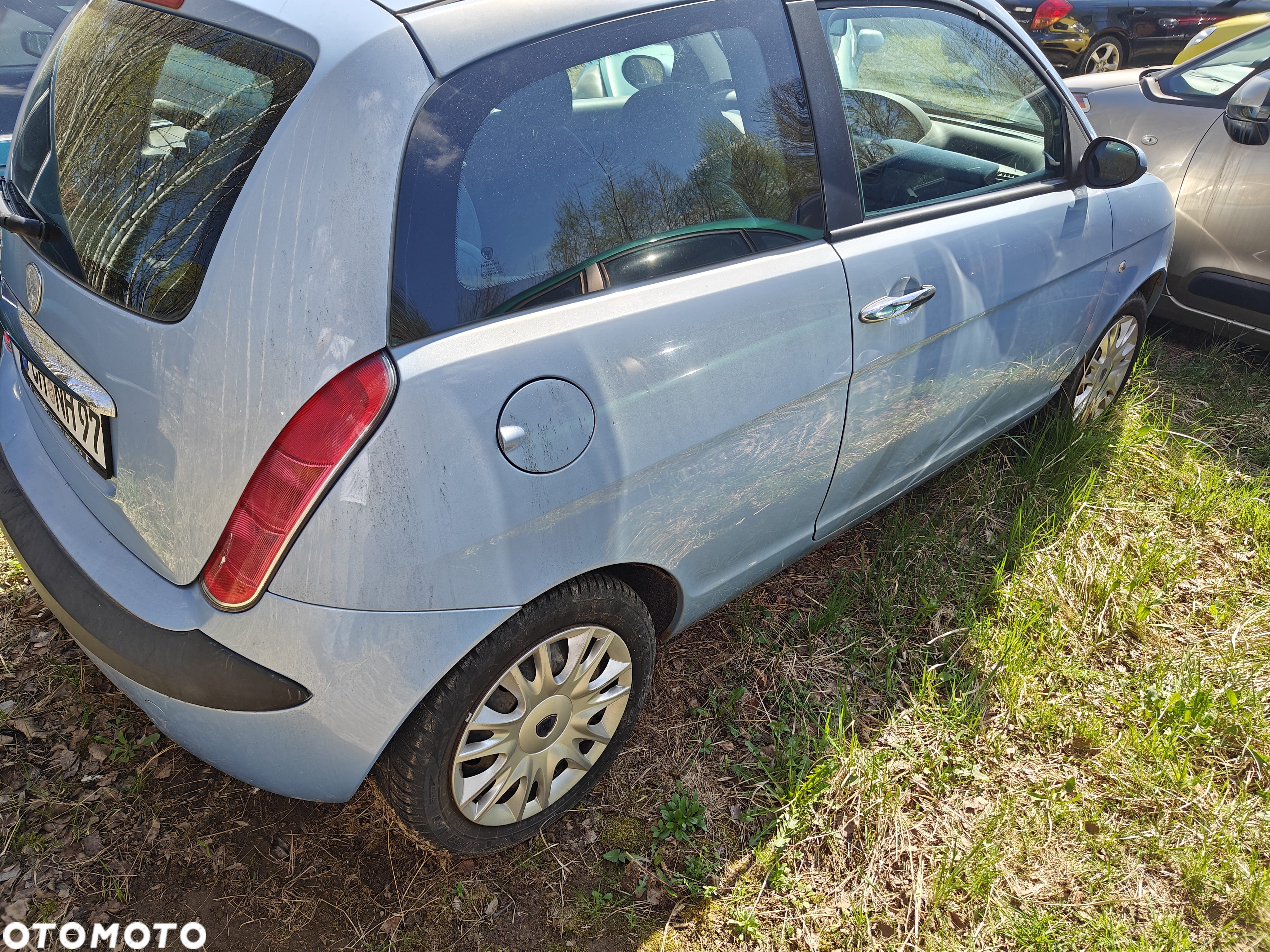 Lancia Ypsilon 1.2 8V Argento (4 os.) - 5