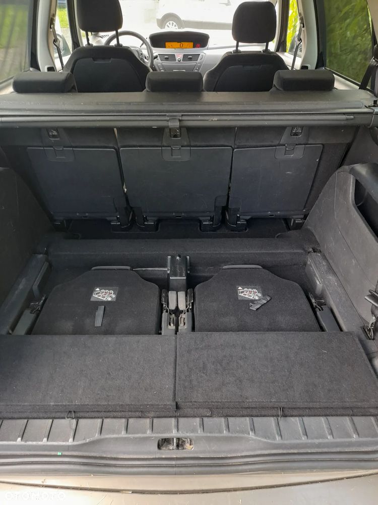 Citroën C4 Grand Picasso - 18