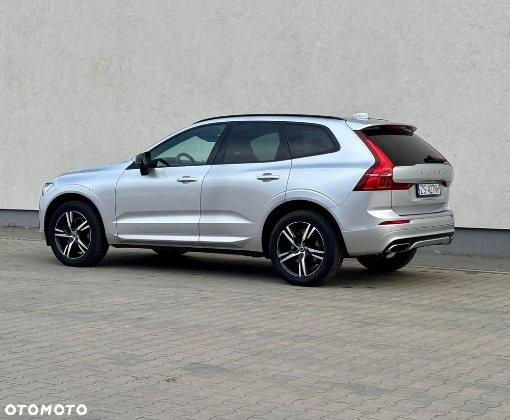 Volvo XC 60 D4 AWD R-Design - 11