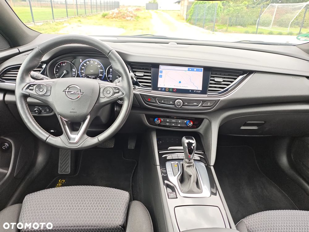 Opel Insignia 2.0 CDTI Elegance S&S - 10