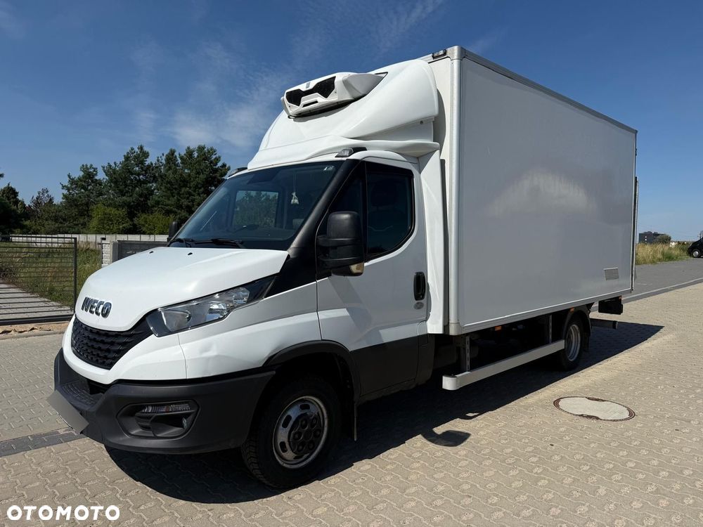 Iveco Daily 50C16 | 3.0 | Bliźniak 8 EP | pełen serwis | Winda | Zasilanie zewnętrzne | - 2