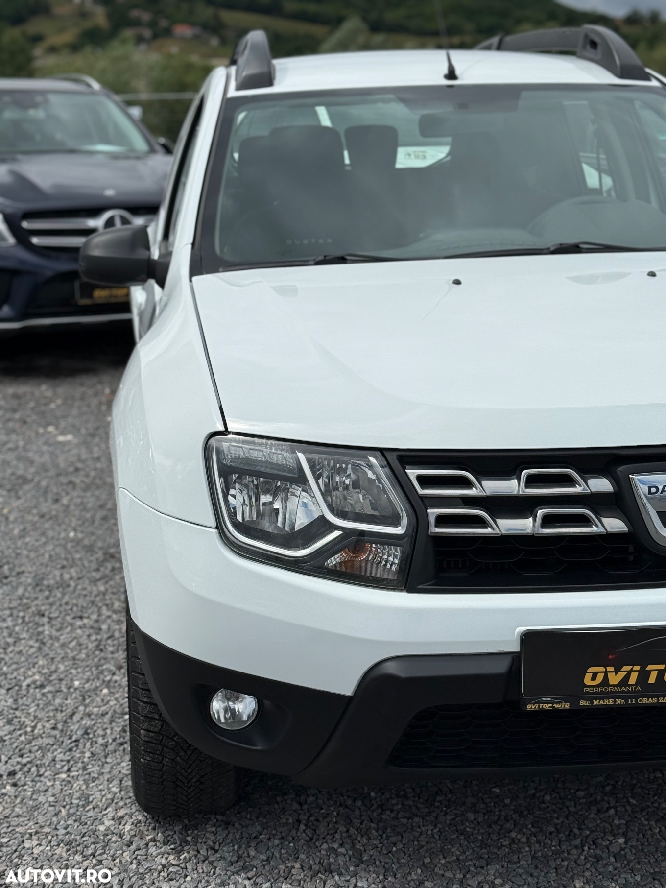 Dacia Duster 1.5 dCi 4x4 Laureate - 12