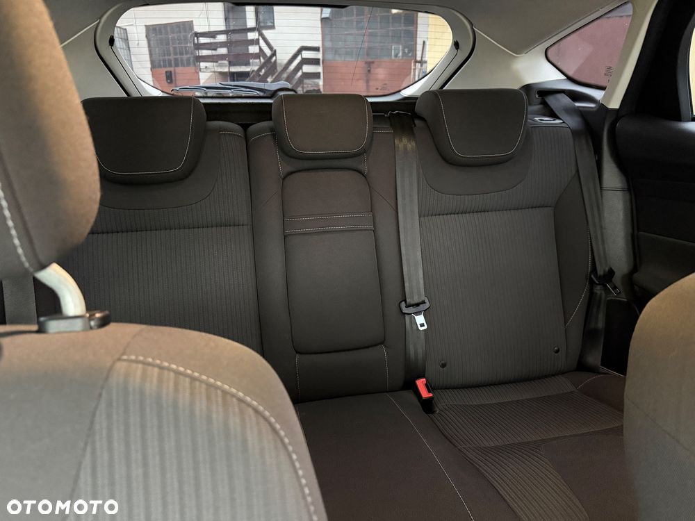 Ford Focus 1.6 EcoBoost Edition - 10