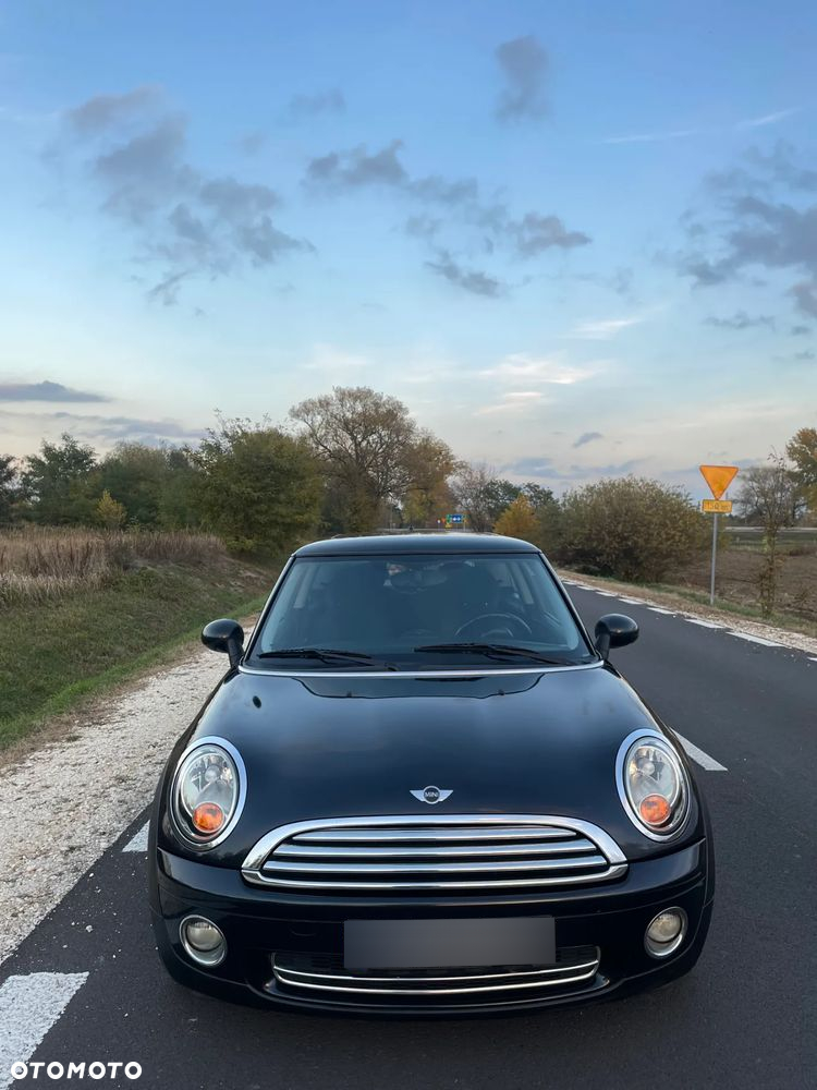 MINI Cooper Standard - 8
