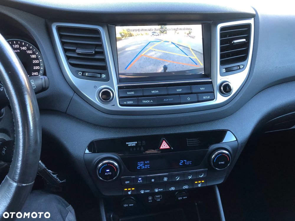 Hyundai Tucson 1.6 GDi 2WD Premium - 32