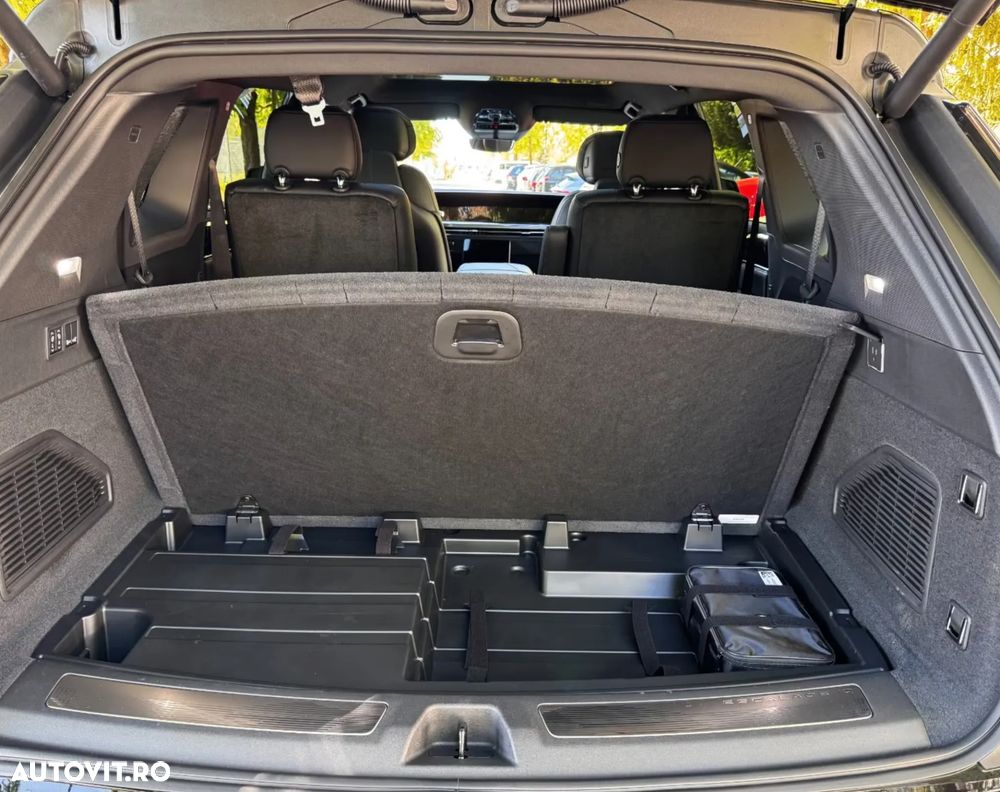 Cadillac Escalade - 9