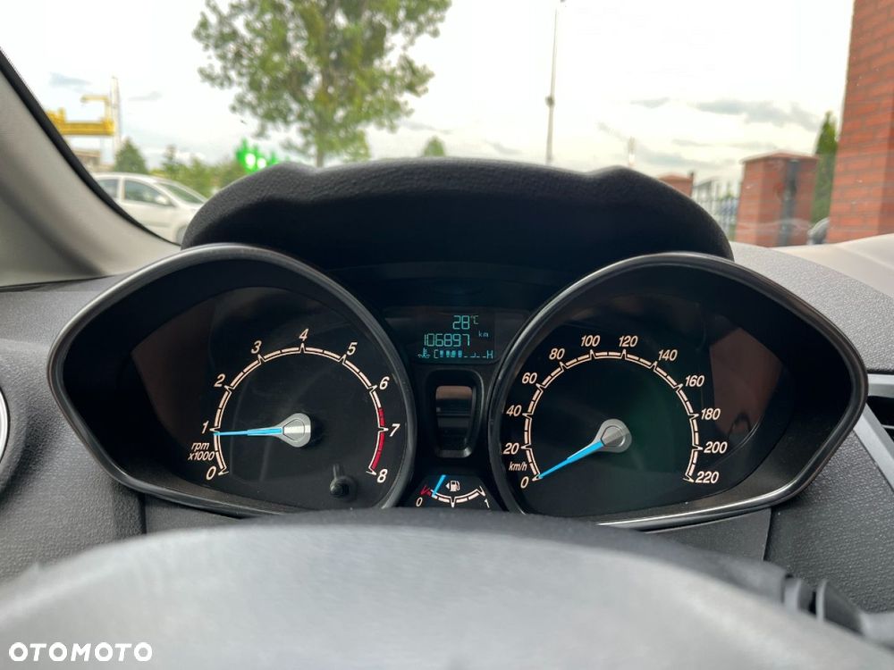 Ford Fiesta 1.25 Ambiente - 9