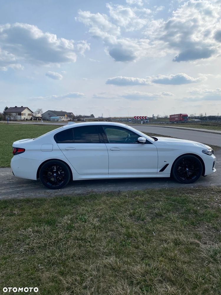 BMW Seria 5 520d xDrive M Sport sport - 5