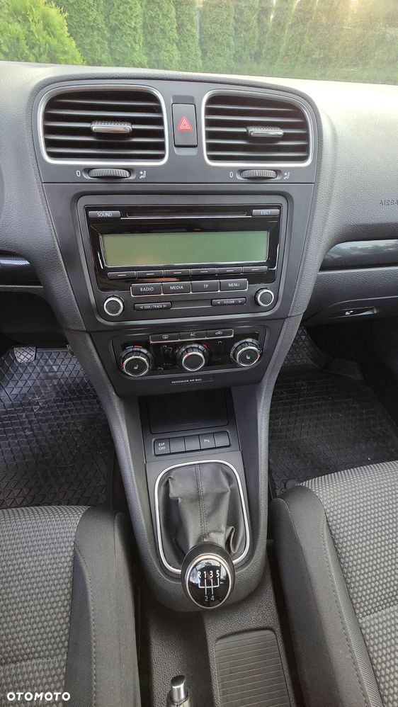 Volkswagen Golf 1.6 TDI Comfortline - 15