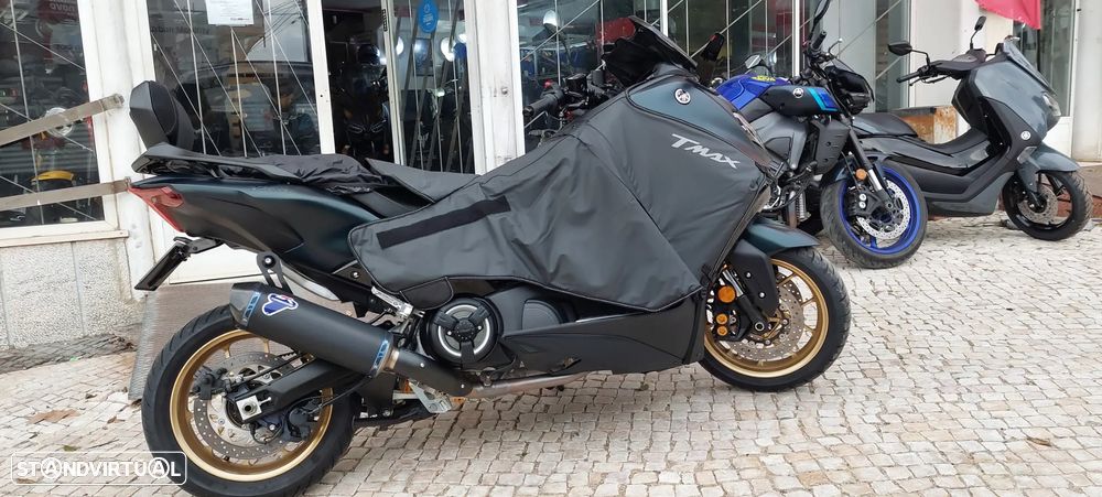 Yamaha TMAX Tech Max - 31