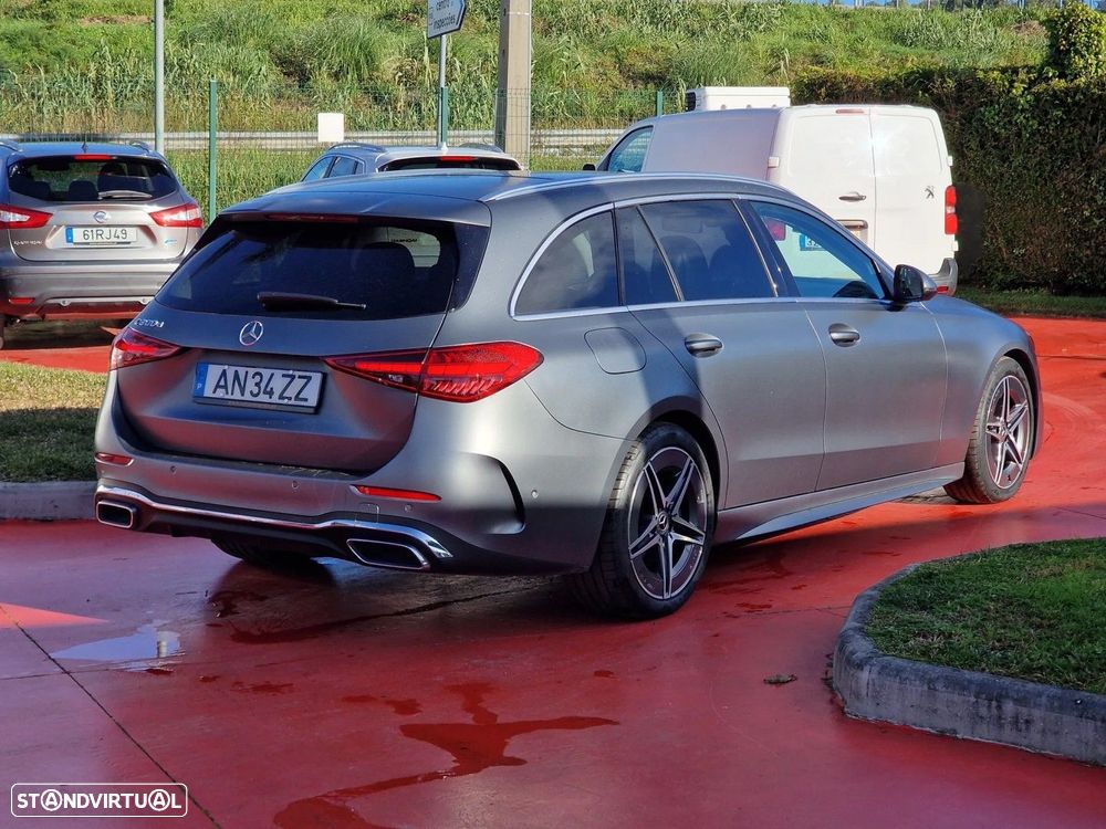 Mercedes-Benz C 300 d AMG Line — fotografia 4