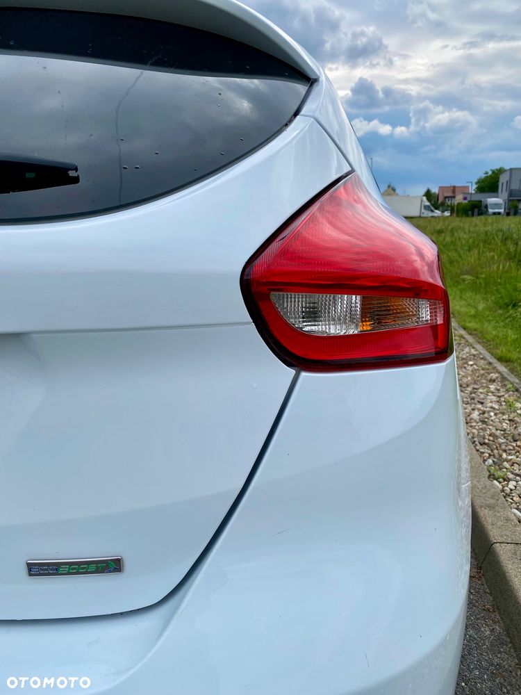 Ford Focus 1.0 EcoBoost Trend - 4