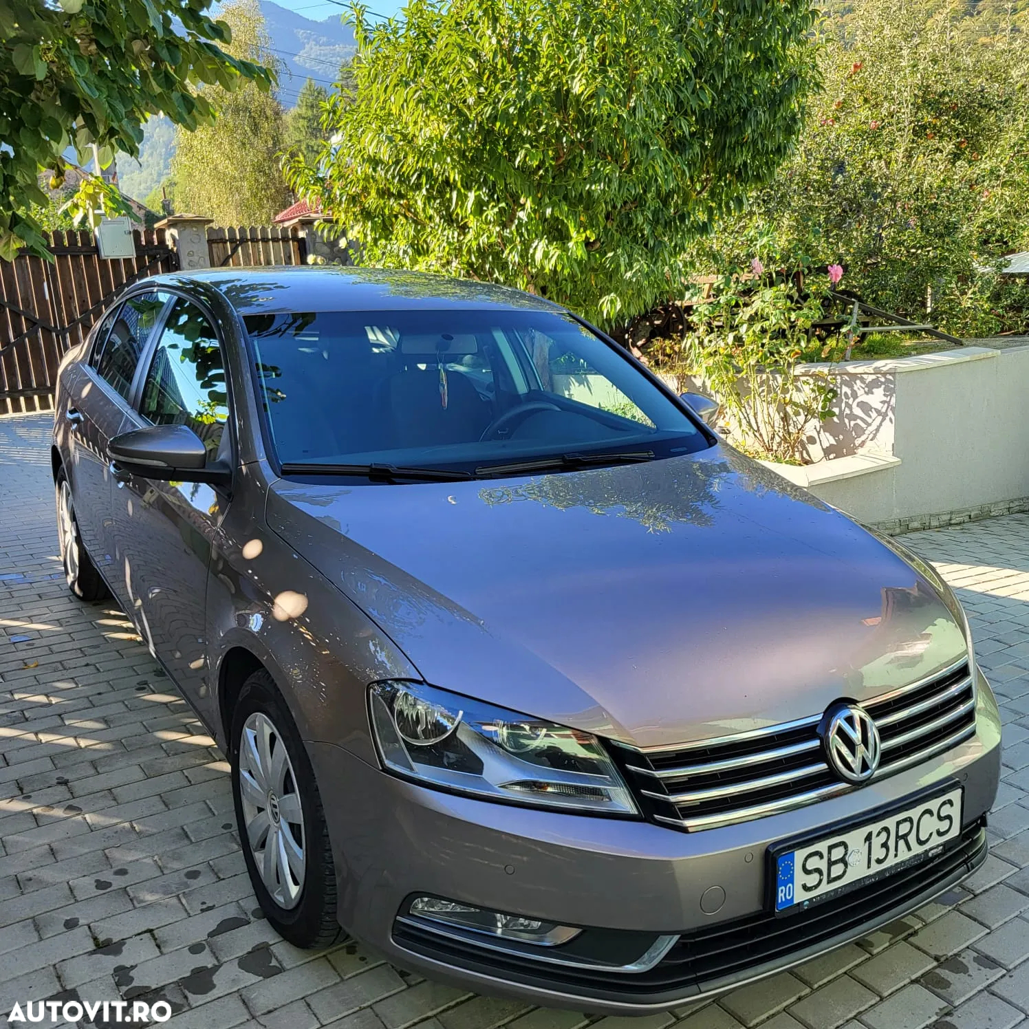 Volkswagen Passat 2.0 TDI (BlueMotion Technology) DSG Comfortline - 19