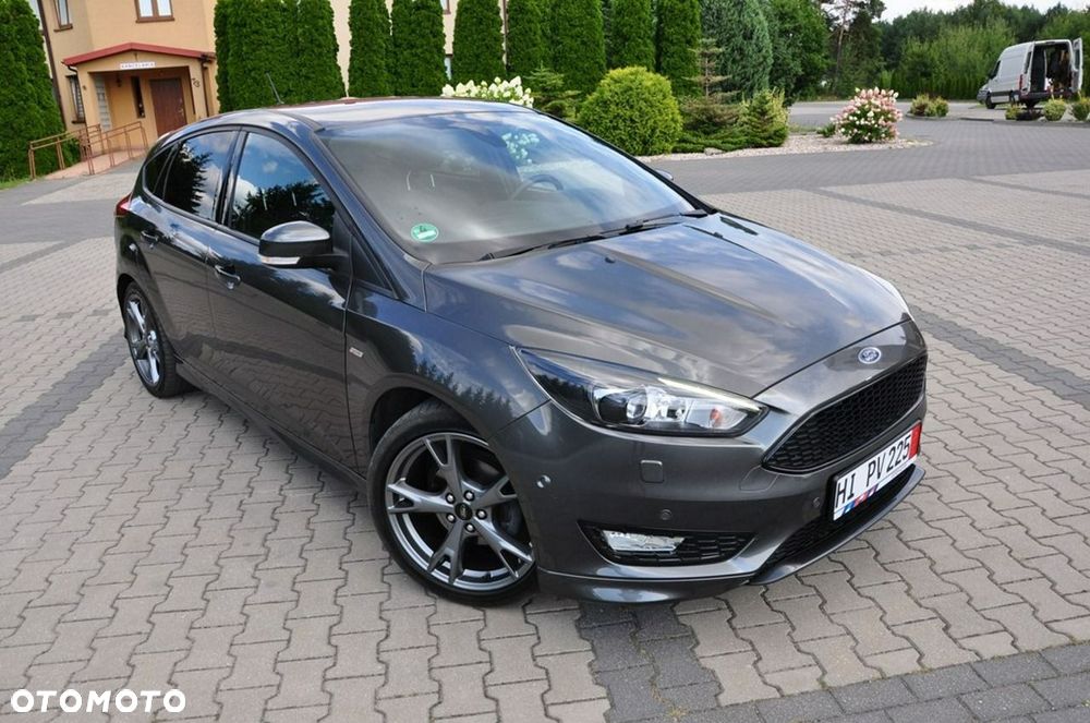 Ford Focus - 12