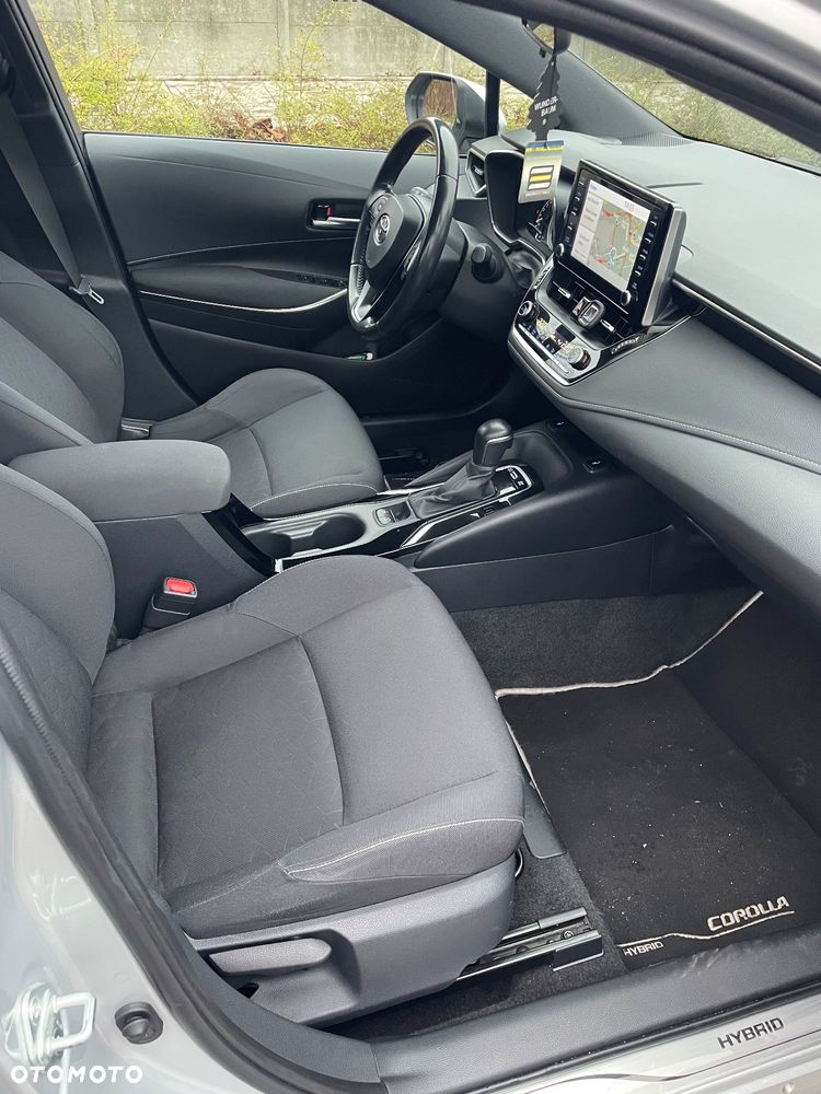 Toyota Corolla 1.8 Hybrid Comfort - 13