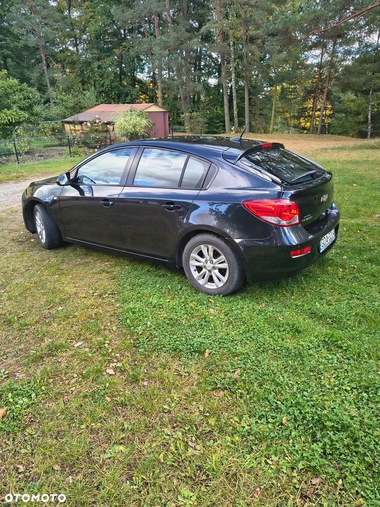 Chevrolet Cruze - 2