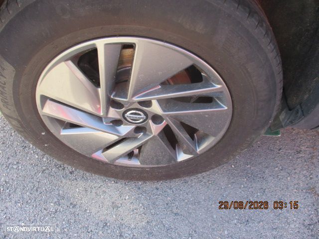 Nissan Qashqai 1.3 DIG-T N-Connecta - 13