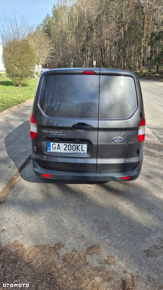 Ford Transit Courier - 5