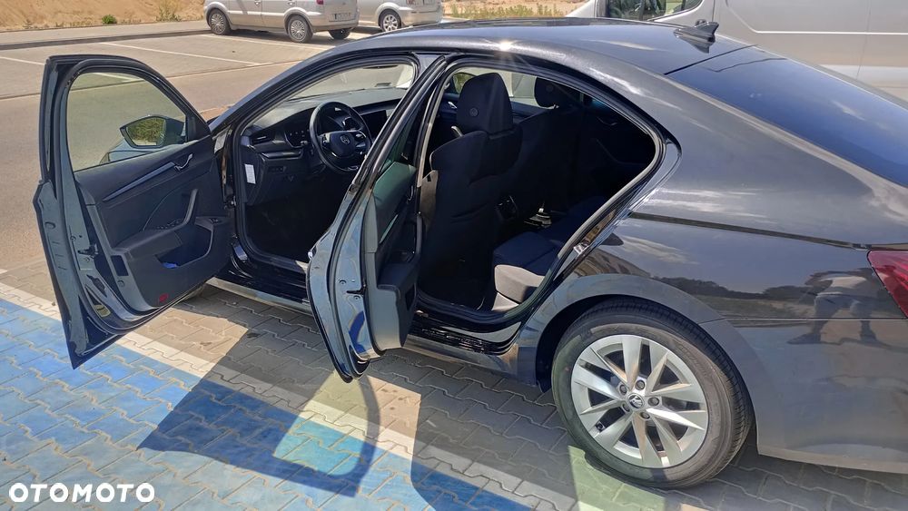 Skoda Octavia 1.5 TSI ACT Ambition - 20