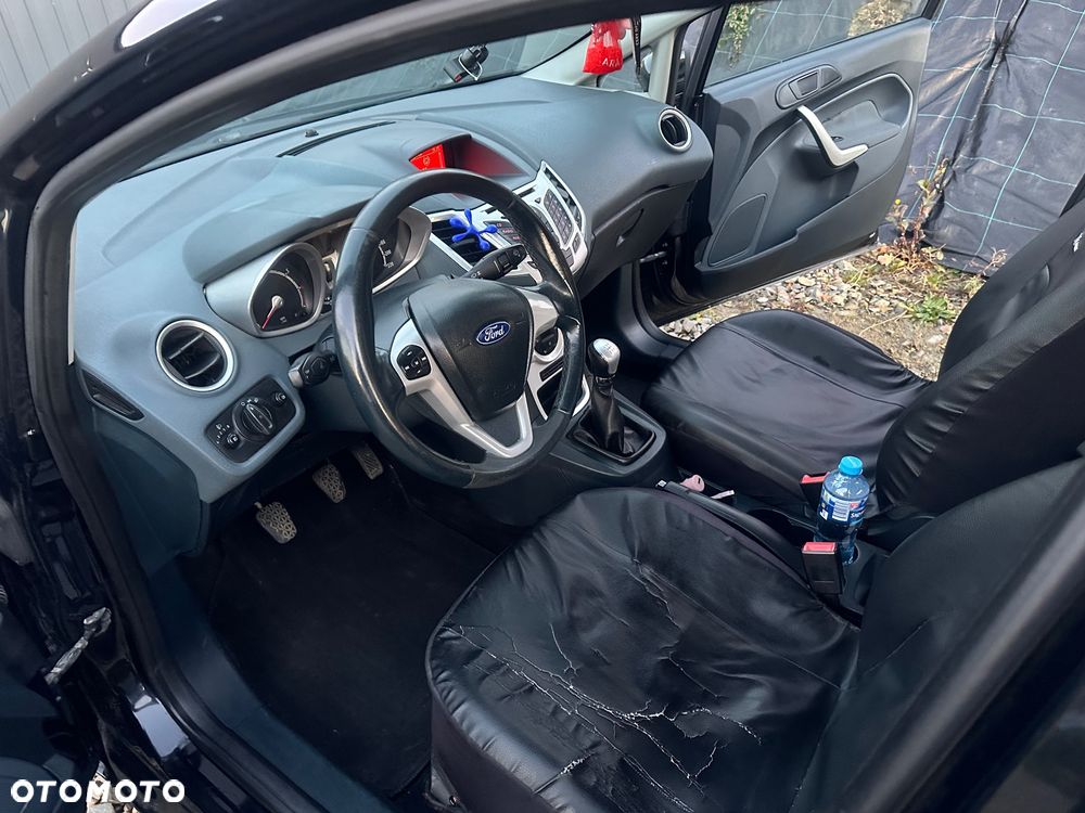 Ford Fiesta 1.6 Ti-VCT Ghia - 36