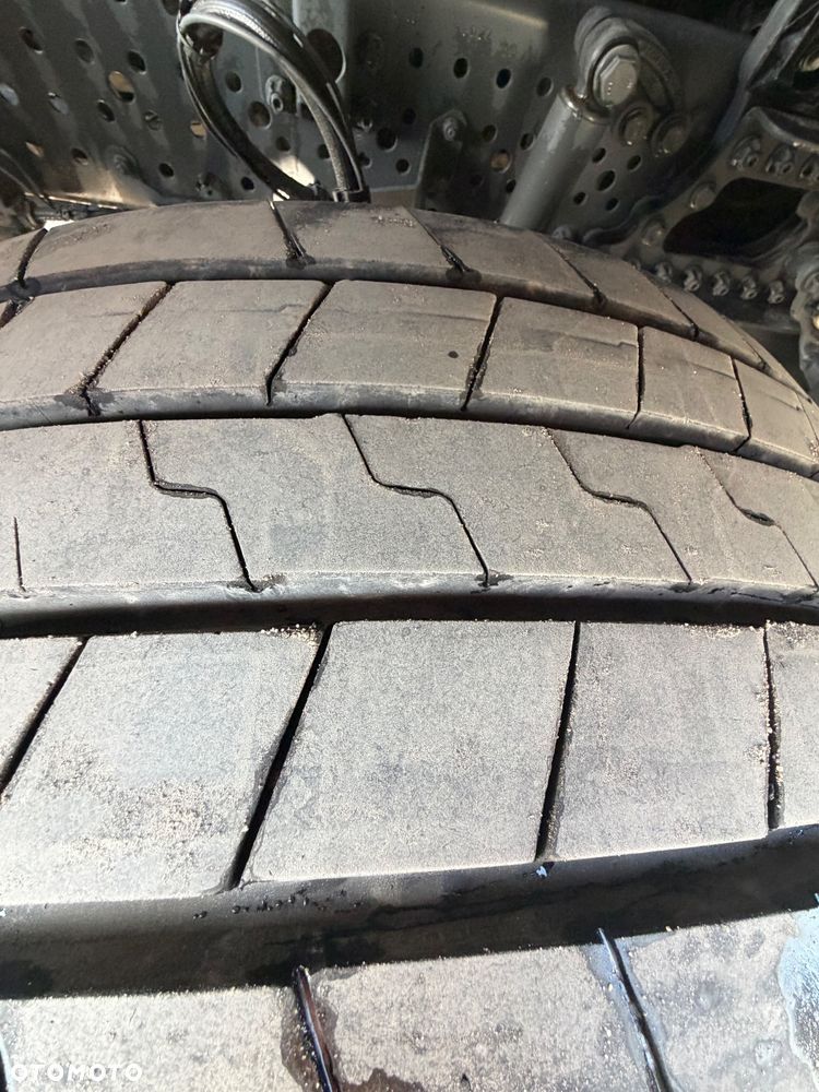 Mercedes-Benz ACTROS  L 1845 GigaSpace - 24