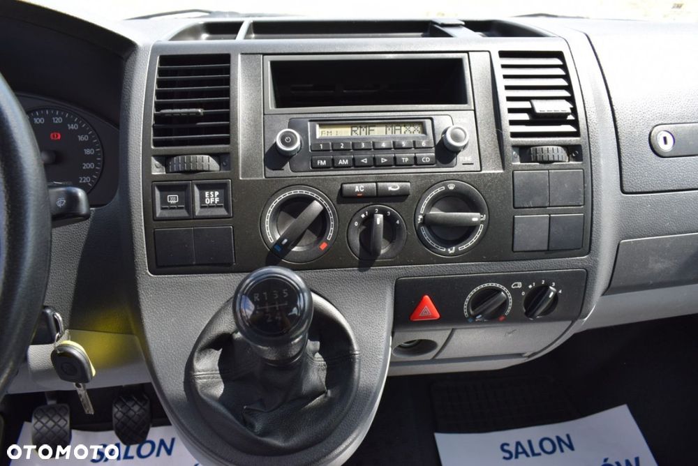 Volkswagen Transporter - 24